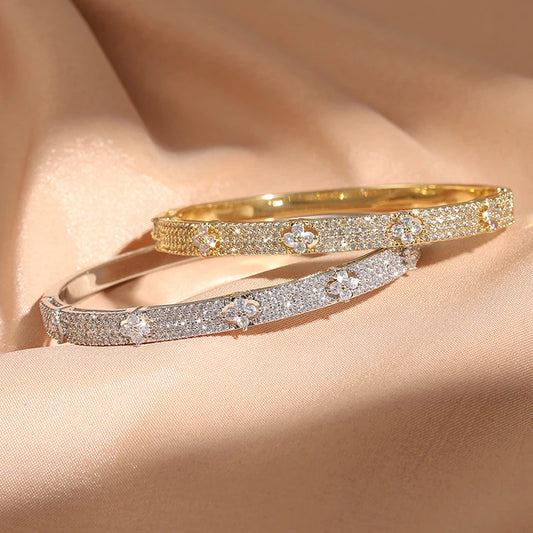 ANENJERY Vierblättriges Blumen-Intarsien-glänzendes Zirkon-Armband
